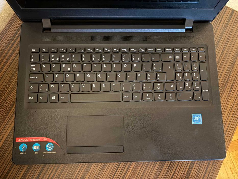 Laptop Lenovo IdeaPad 110 – SSD 120GB - stare bună