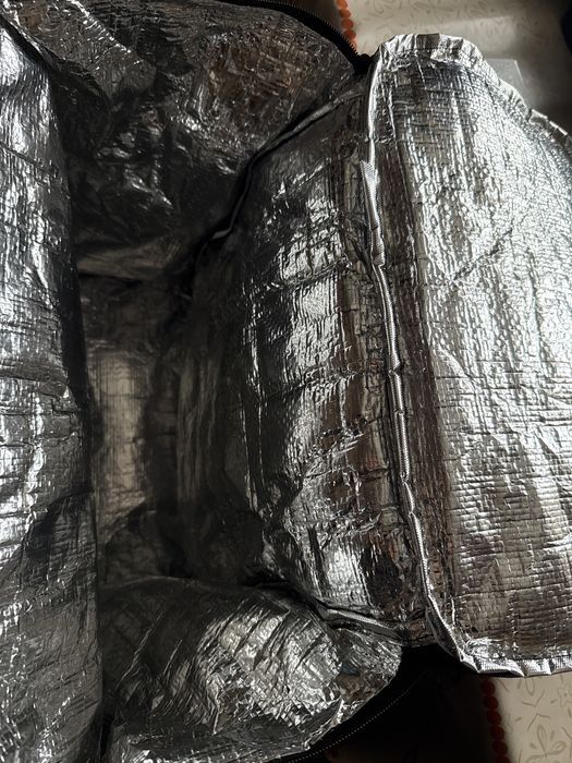 Термосумка сатылады.Удобный