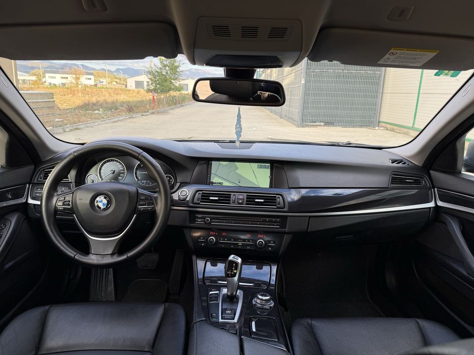 BMW 520 d / Automat/ 2.0 Diesel - 184 CP / An 2013/ navi/ head up display