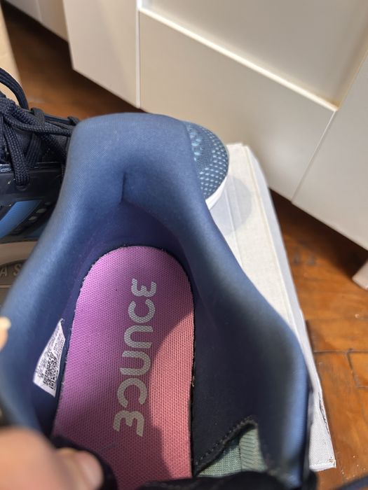 Incaltari Adidas marimea 41 1/3