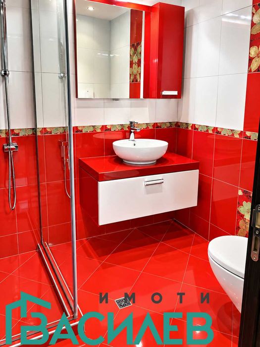 Дава се под наем Тристаен апартамент в София, Център - 154 кв.м за 950 € - Снимка #6
