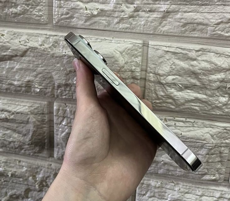 Iphone 14pro 128 ideal