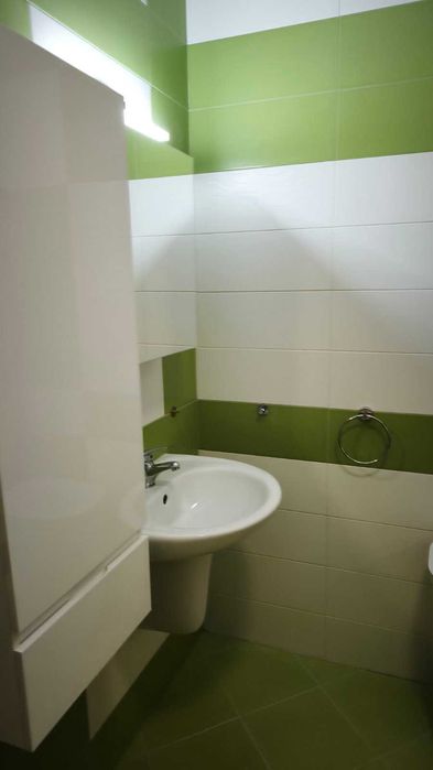 Дава се под наем Двустаен апартамент в Варна, Бриз - 75 кв.м за 797.64 € - Снимка #17