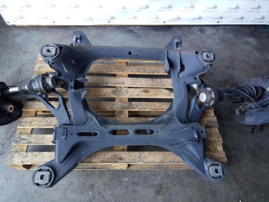 jug , cadru motor vw touareg 7l 2003 2004 2005 2006 2007 2008 2009