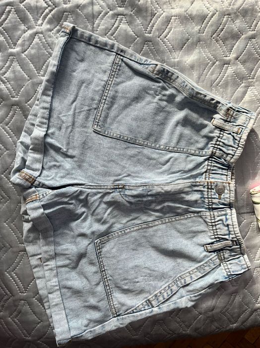 Дамски дънкови къси панталони