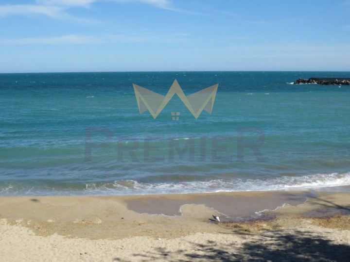 Дава се под наем Едностаен апартамент в к.к. Св.Св. Константин и Елена - 38 кв.м за 350 € - Снимка #6