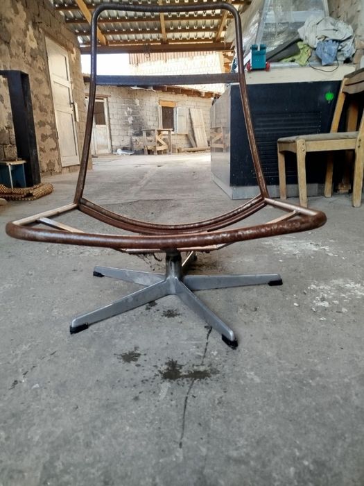 Карказ железный для кресла