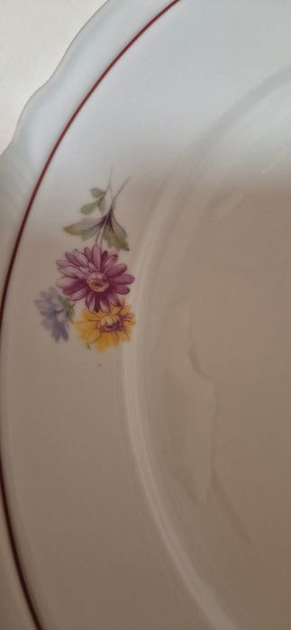 Български порцеланови чинии за допълване на сервиз