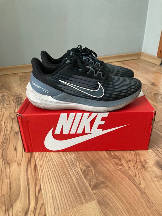 Маратонки Nike 41