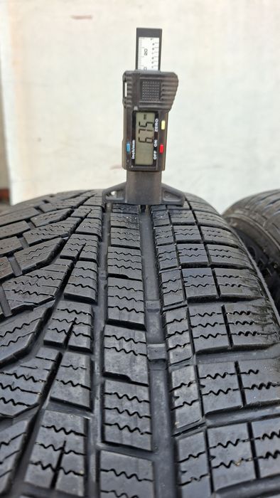 Зимни гуми 205 60 16 Hankook
