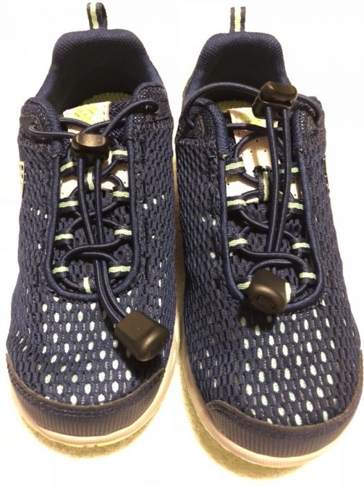 Спортни обувки