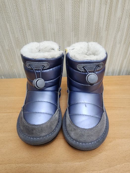 Зимние сапоги, угги для девочки