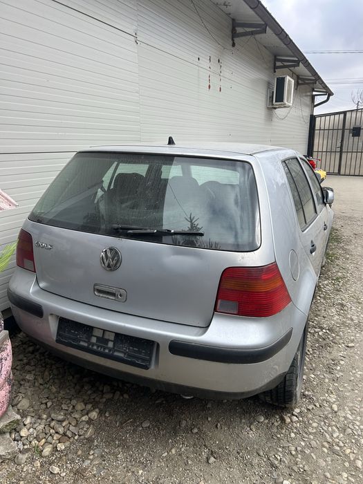 Golf 4 1.6 benzina
