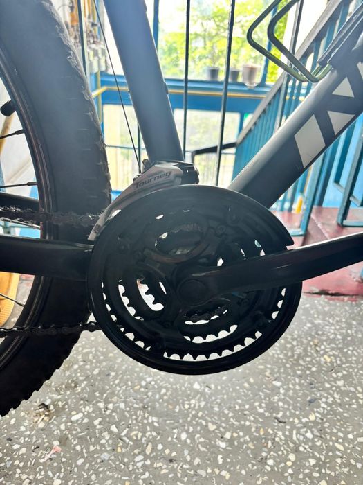 Vând bicicleta de adulți,in stare foarte bună.