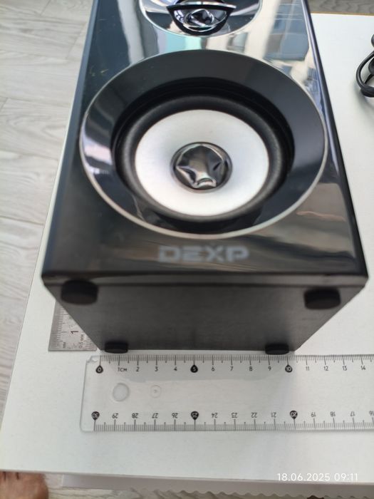 Продается Колонка 2.0 DEXP R350