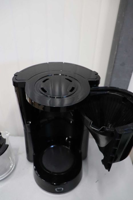 SEVERIN Шварц Кафе машина със стъклена кана, до 10 чаши ПРОМОЦИЯ