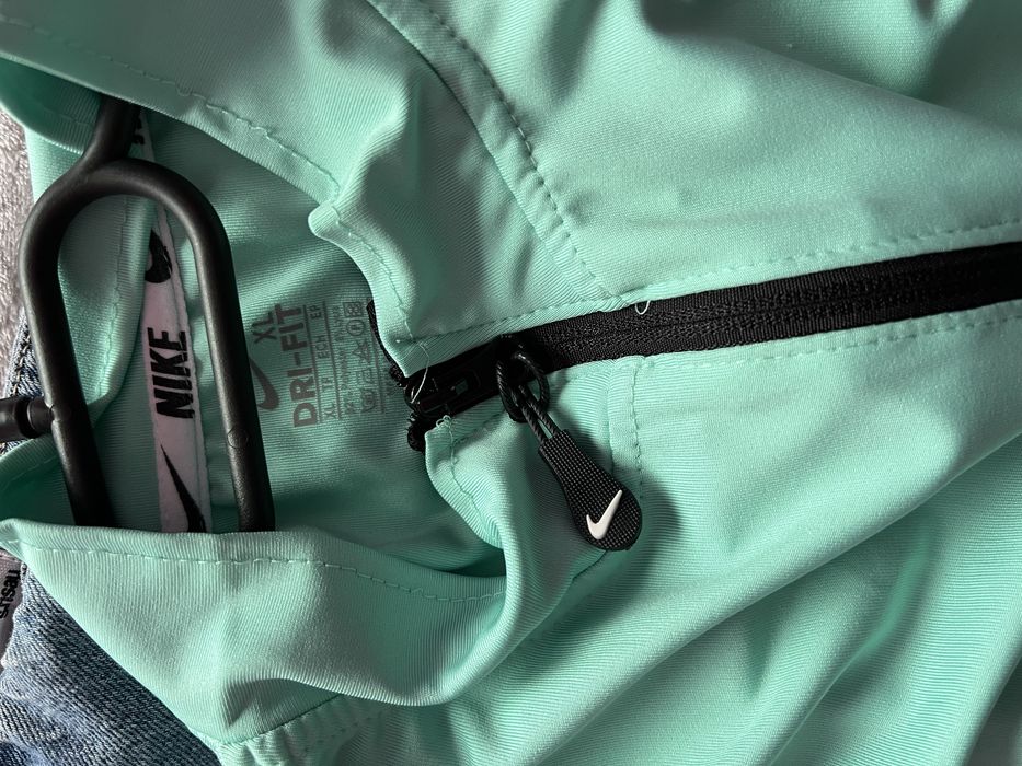 Дамски дрехи комплект