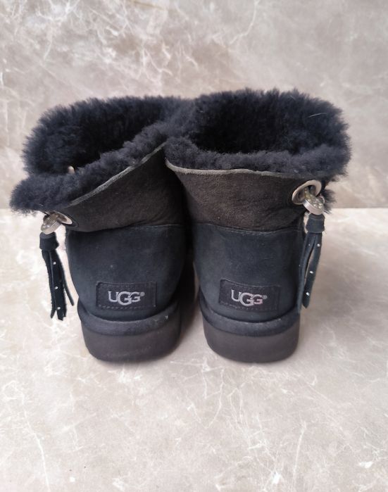 Апрески UGG номер 37