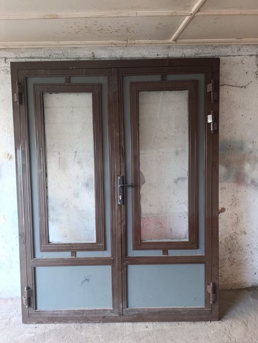 Продам дверь железный