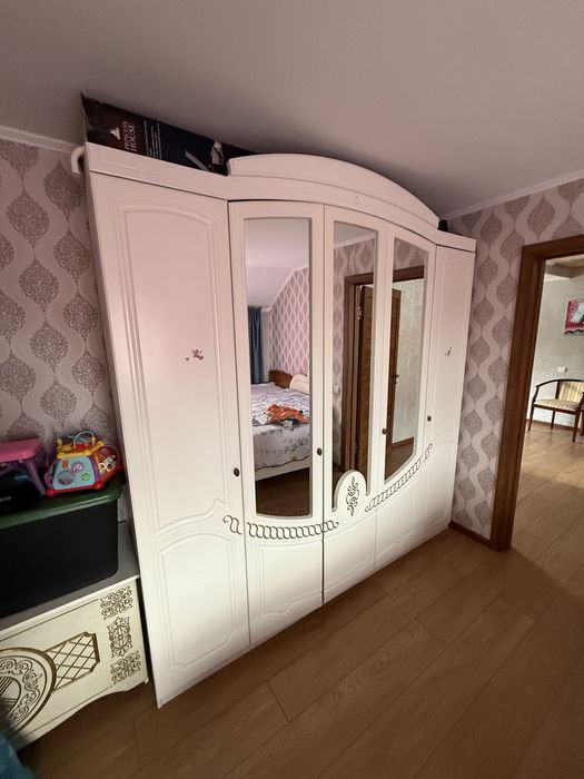 Спальный гарритур