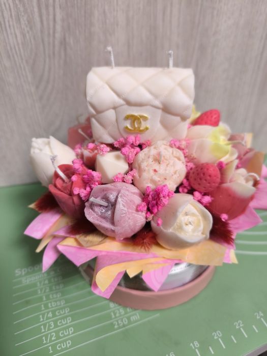 Ara jament floral din ceara de soia