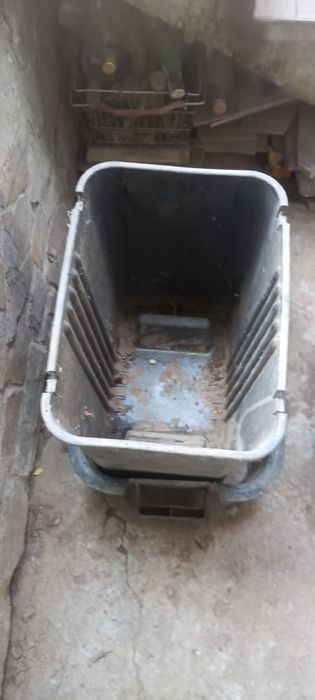 2 броя вътрешна кутия от Хусварна