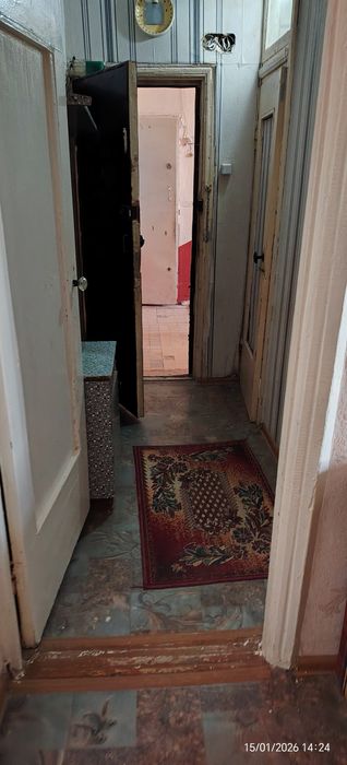 Kvartira 50 Kv. sotiladi  3-qavat