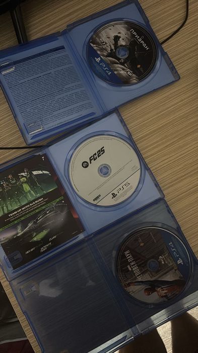Продам игровые диски на пс 4