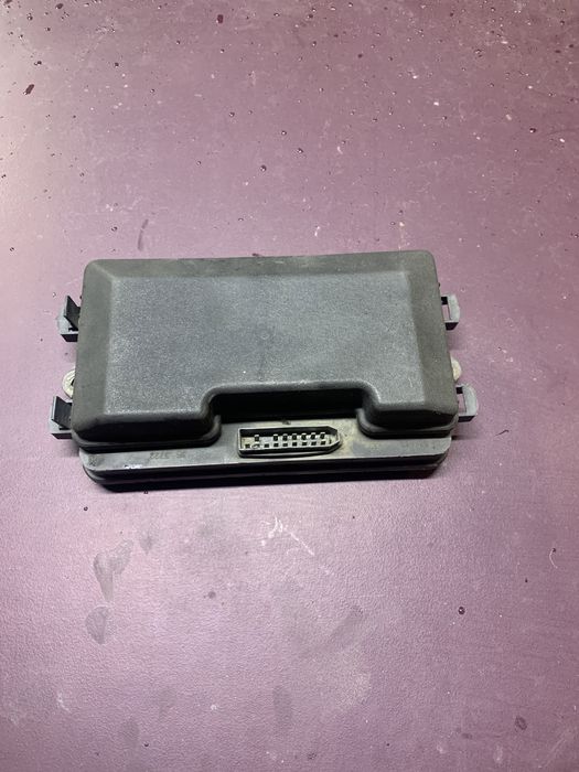 Продам блок предохранителей ваз 2109