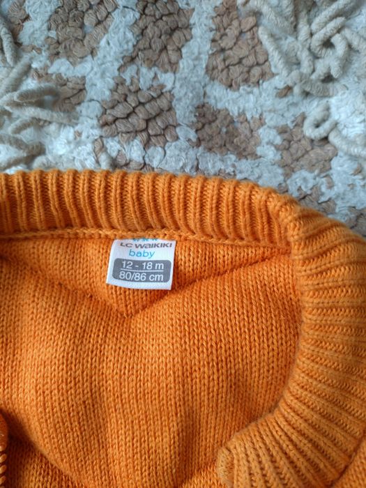 Теплая детская жилетка