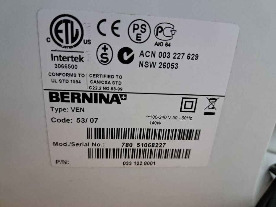 Швейная машина Bernina B780
