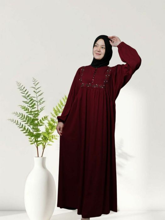 Umra uchun xadiya uchun optim va dona sifatli libosimiz