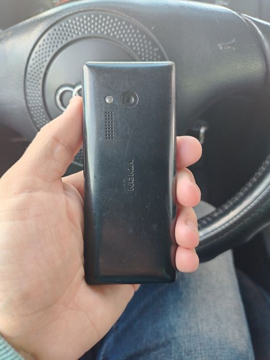 Продаётся простой телефон