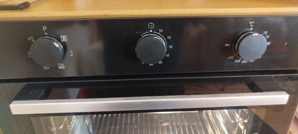 Cuptor electric incorporabil Artic