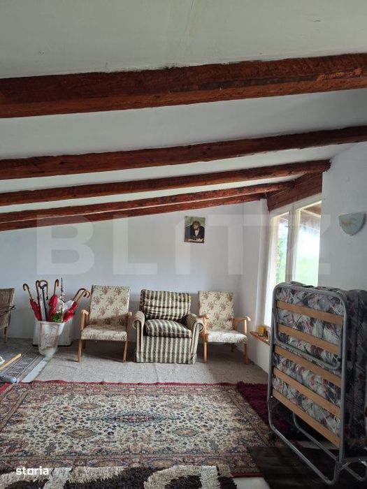 Casa de vanzare, 15 arii de teren, zona Dumitra