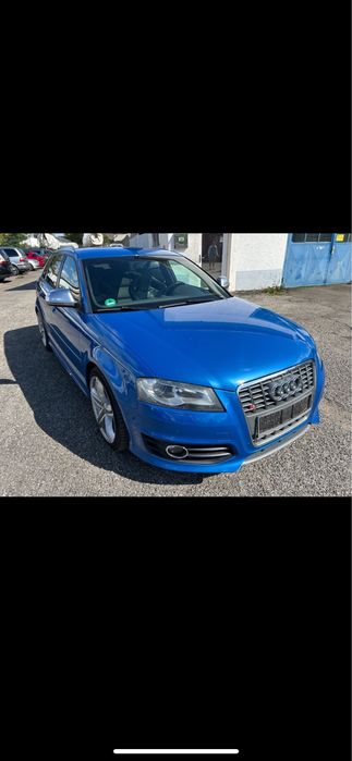 Grila Bara Fata Spoiler Audi S3 8P Facelift 2008-2012 8P0 853 651 F