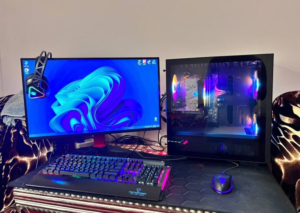 Игровой компьютер сотилади