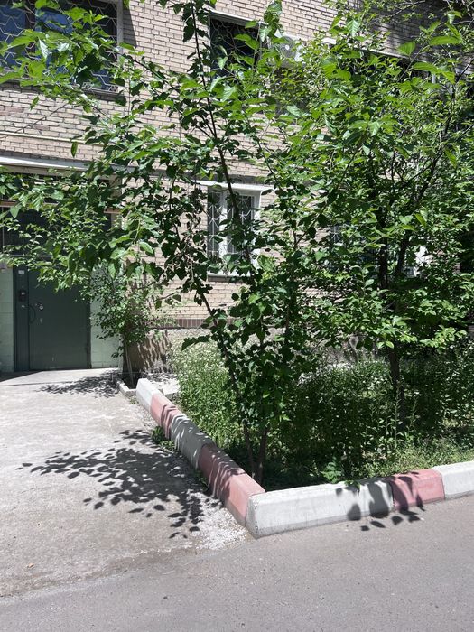 Продается 3 комнатная квартира в центре города