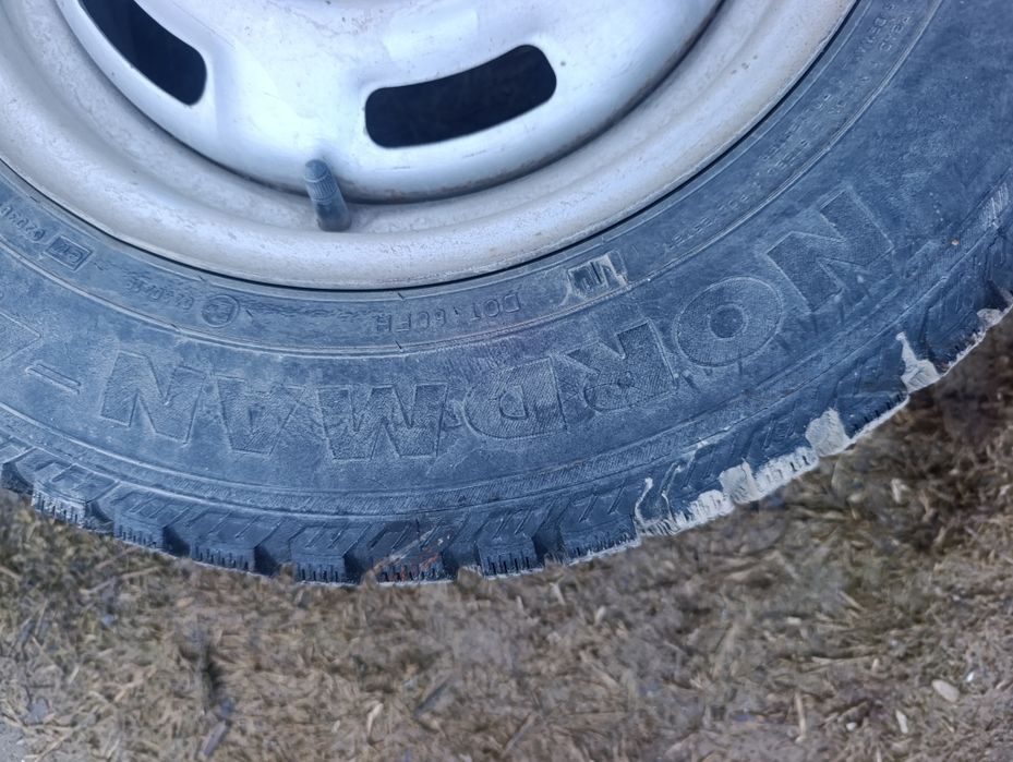 R13 зимний 2шт..