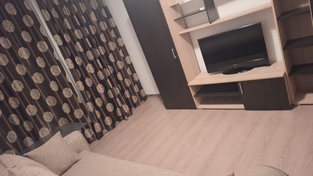 Închiriez apartament1 camera  Viziru1 Pistruiatu