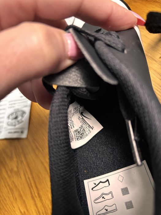 Бутонки Nike чисто нови