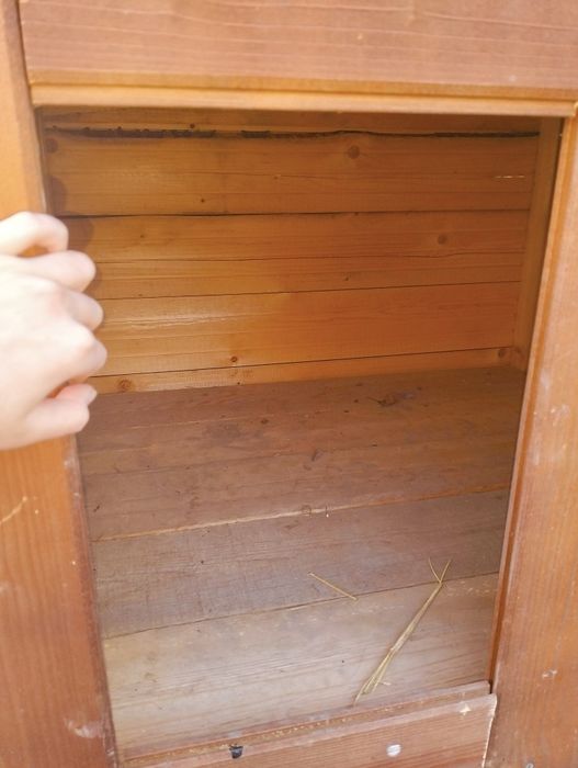 СРОЧНО! Продам будку для средних собак