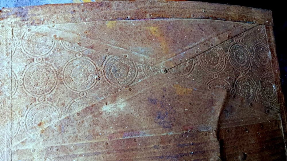 Ракла - сандък с метален обков