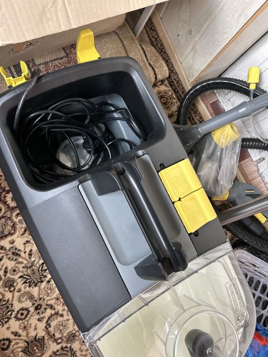 Химчистка пылесос Karcher