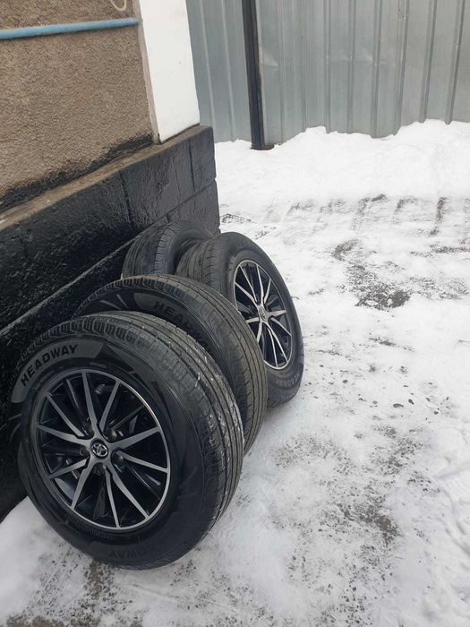 Комплект дисков с резиной