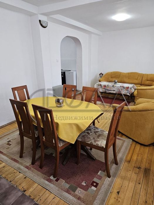 Продава се Къща в с. Томпсън, Област София-област - 216 кв.м за 575 €/кв.м - Снимка #3