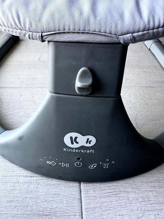 Vând leagăn/șezlong electric KinderKraft Lumi 2