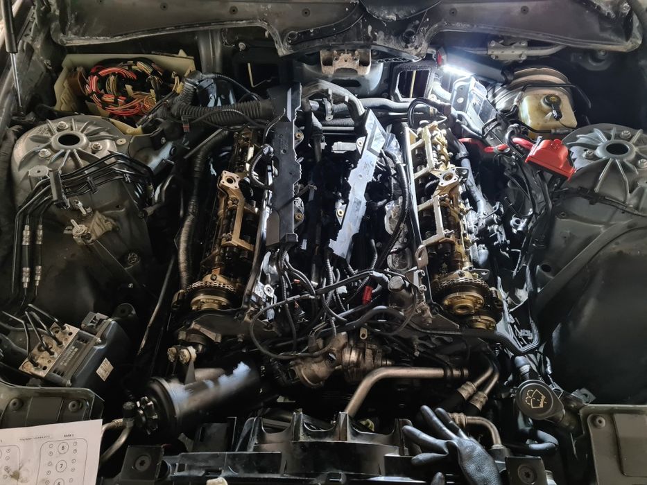 Наем на инструмент за смяна на гумички на клапаните BMW N62 B44/B48