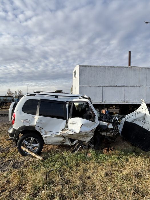 Шевроле нива , авариайрая