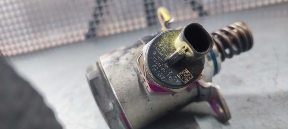 Pompa inalta presiune volkswagen vw 1.4 TSI 03C127026D E R C